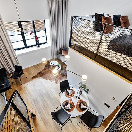 Bob W Duo Lofts Apartment Tartu Bagian luar foto